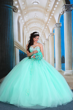 Zaira Studio -0125