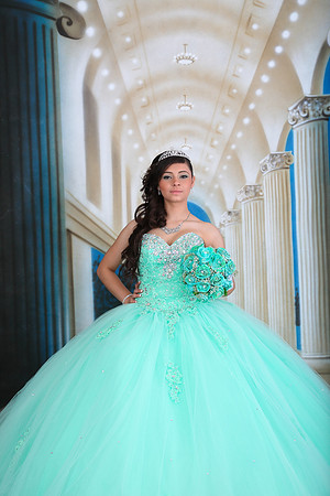 Zaira Studio -0112